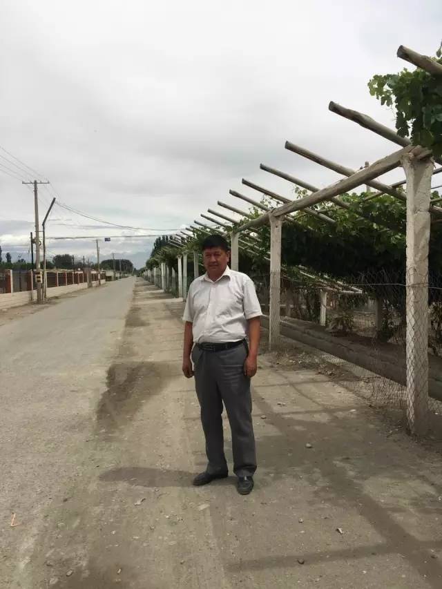 拜城县温巴什乡下温巴什村村支书木合莆力·沙比尔