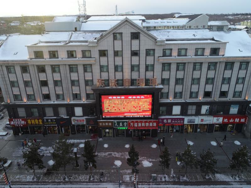 长白山消防救援支队通信保障分队开展多途径拍摄训练1.jpg