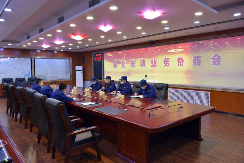 省消防救援总队与省森林消防总队会商研讨常态化灭火救援联勤联动机制.jpg