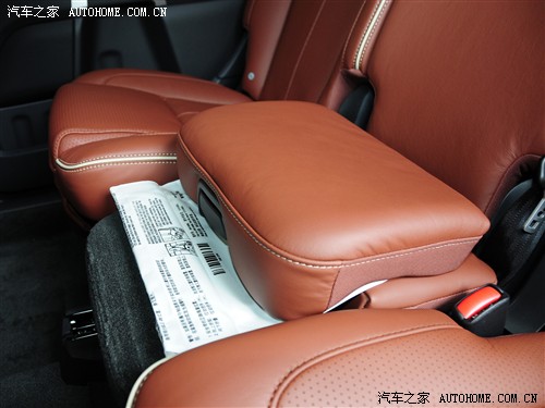 汽车之家 沃尔沃(进口) 沃尔沃XC90 2011款 2.5T 北欧行政版