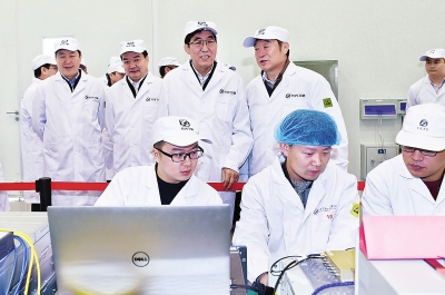 巴音朝鲁到长春新区调研.jpg