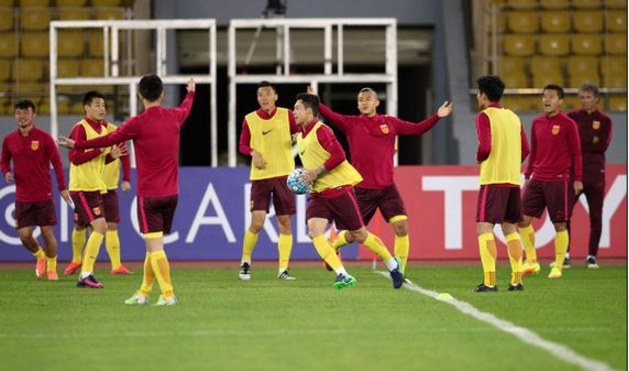 　　本专题撰文 特派记者 张喆