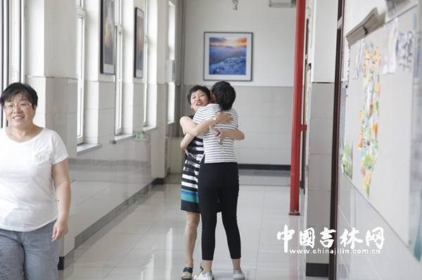 孙子懿122222_副本.jpg 孙子懿122222_副本.jpg