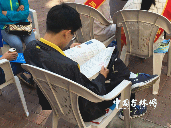 考点外临阵磨枪
