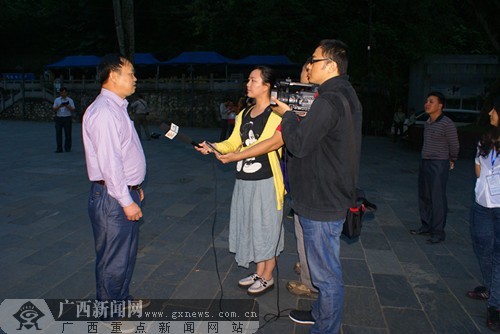 网媒领略南疆雄关风采 友谊关:中越繁荣边贸见证者
