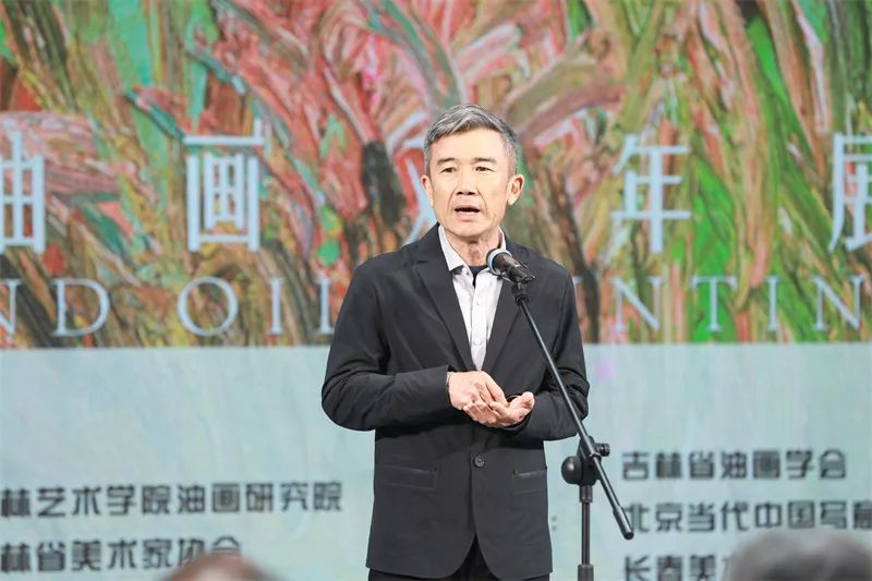 张路江_副本.jpg 张路江_副本.jpg