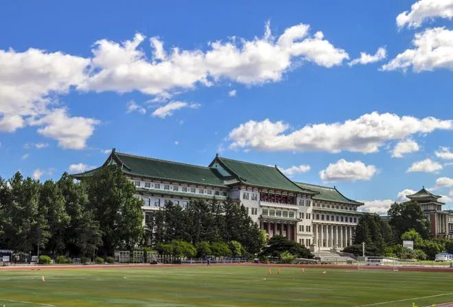吉林大学“地质宫”，现为省级文物保护单位_副本.jpg