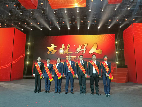 马春花.jpg