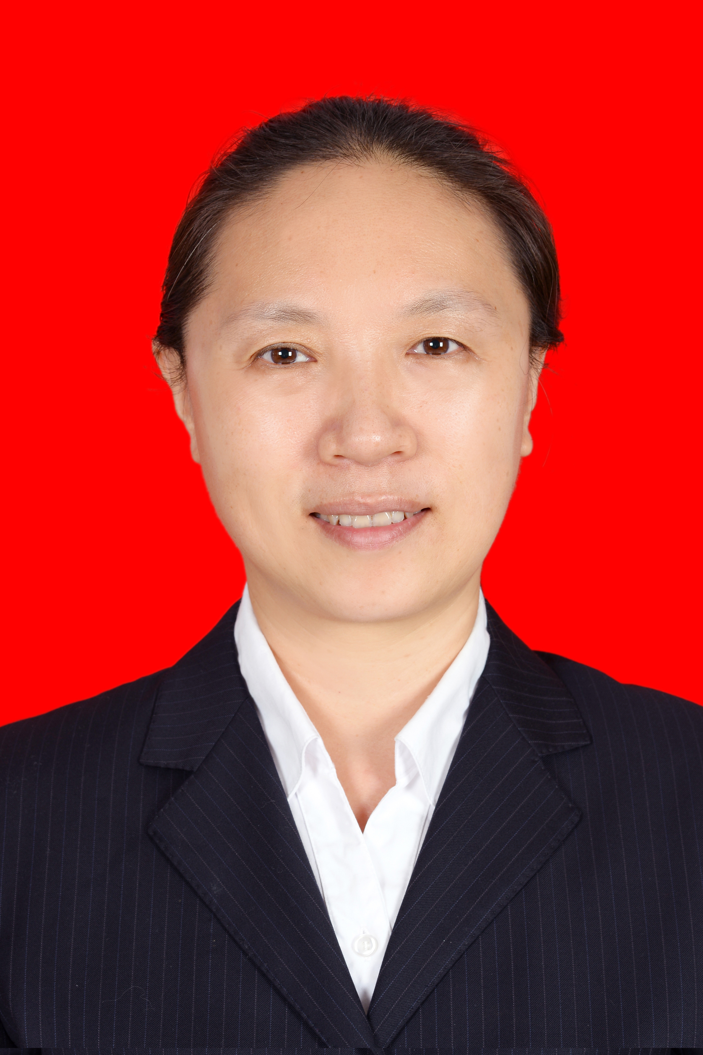 吕菲,高级讲师,市级骨干教师