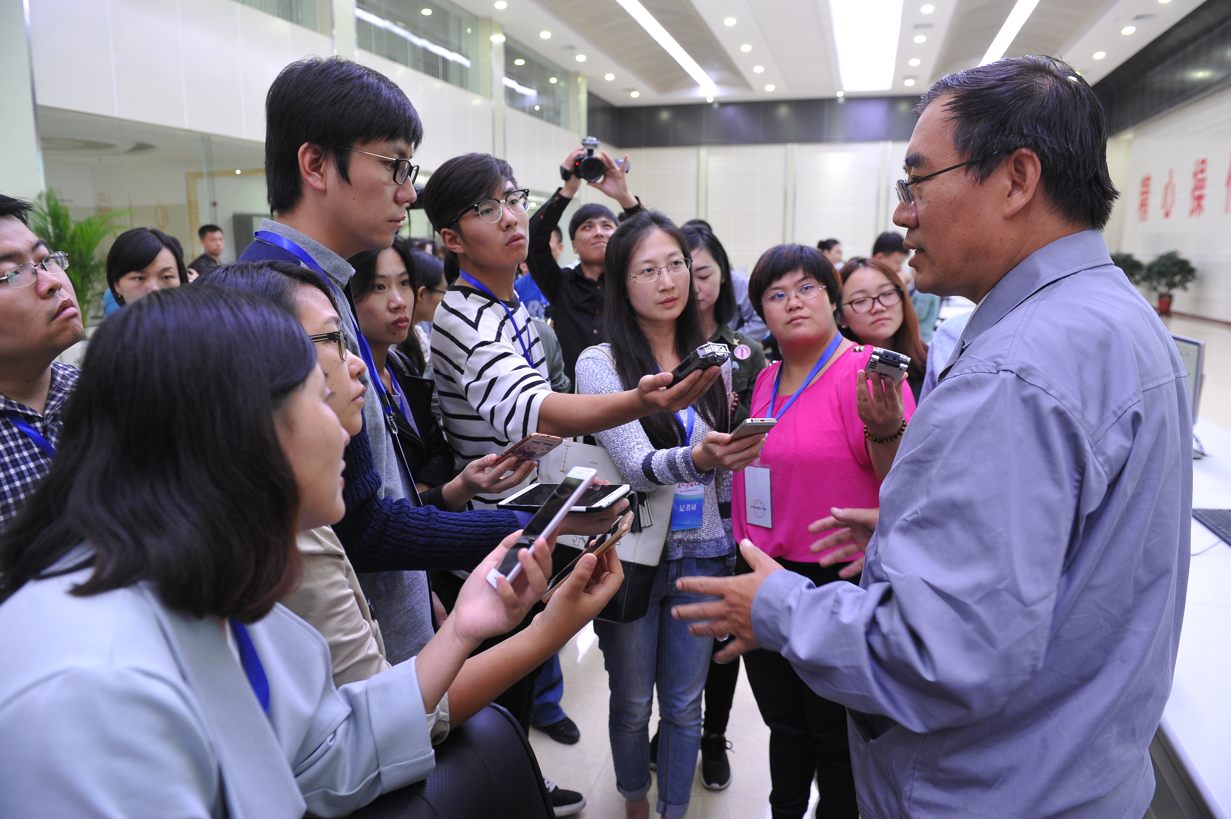 山清水秀，充满活力，转型发展成效显著——全国网络媒体眼中的新山西