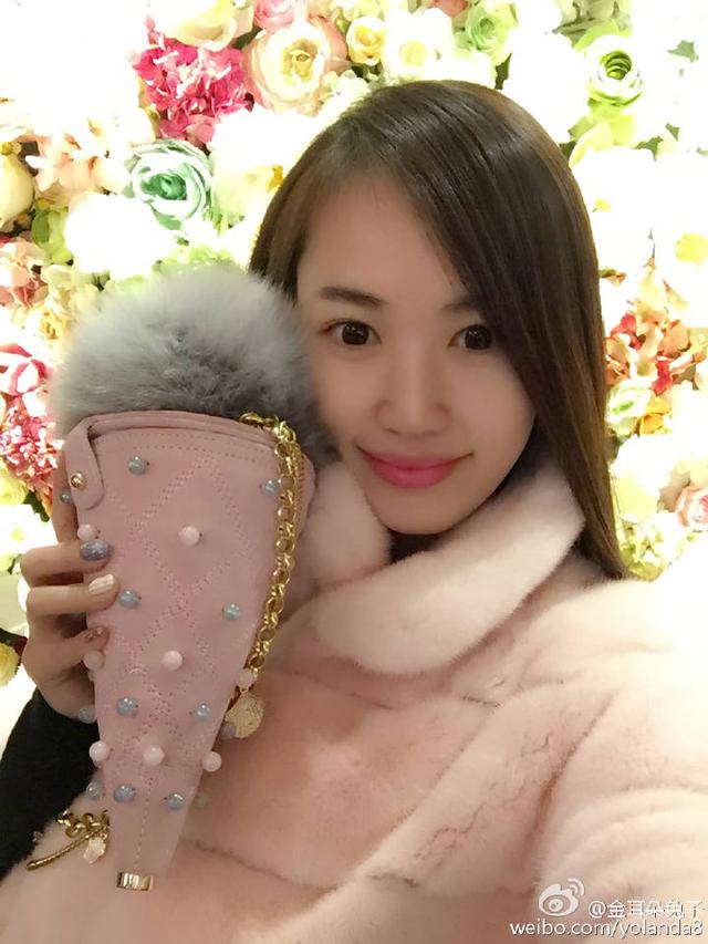 细数马蓉这些年的自拍 真的是校花吗？